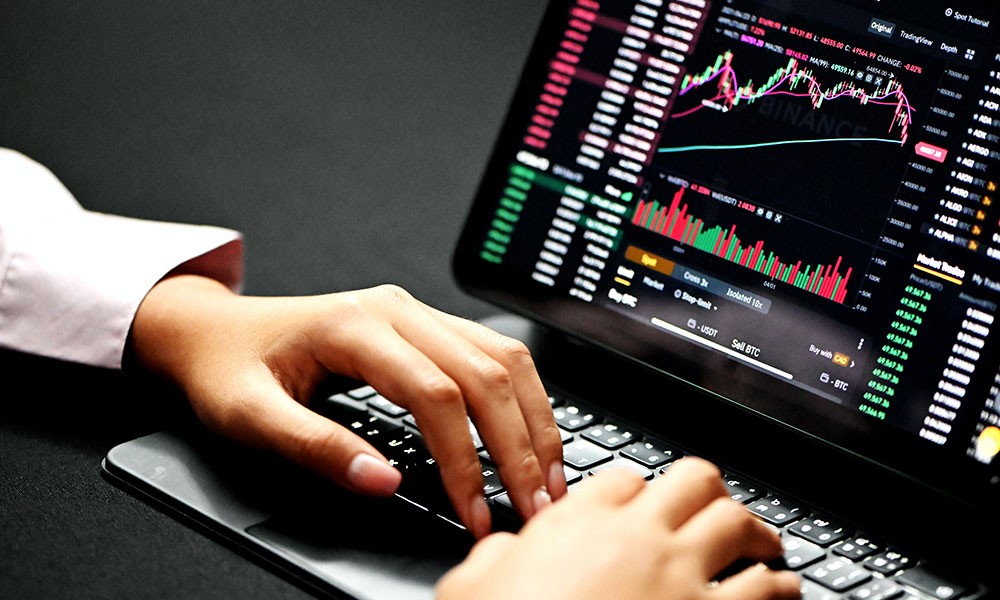 Best Trading Platform Tips for Beginners in Forex and CFD Markets